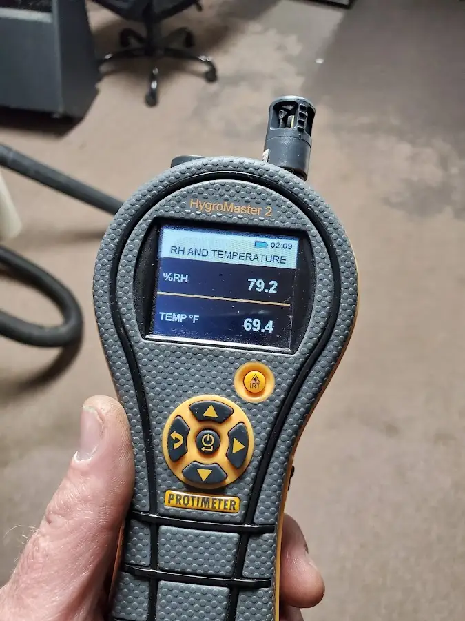 Moisture meter humidity assessment for Mold Remediation & Removal in Libertyville